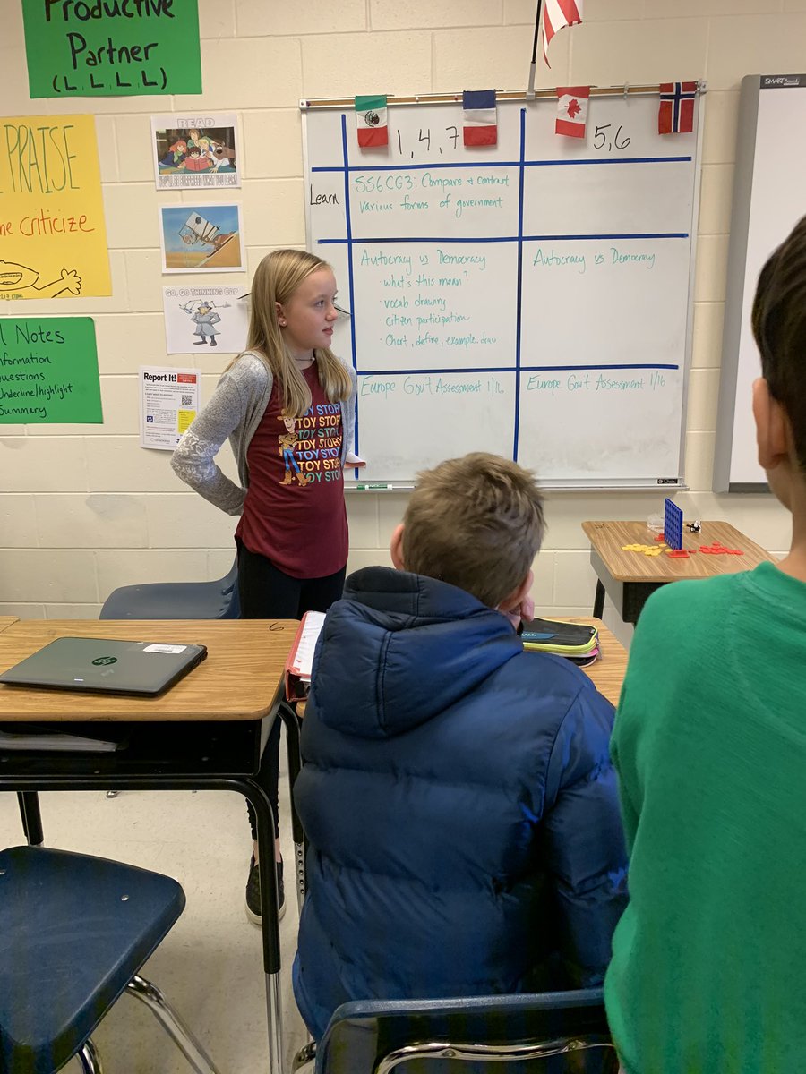 Ginger_K_Morgan's tweet photo. @ETBoothMS with Ms. Fernandez’s class playing Connect Four. One side - every person gets to vote on the placement of the chip. The opponent selected the placement of the chip without input from the group. Kids learning about democracy and autocracy! #learningisfun https://t.co/KE4uEtnv1I