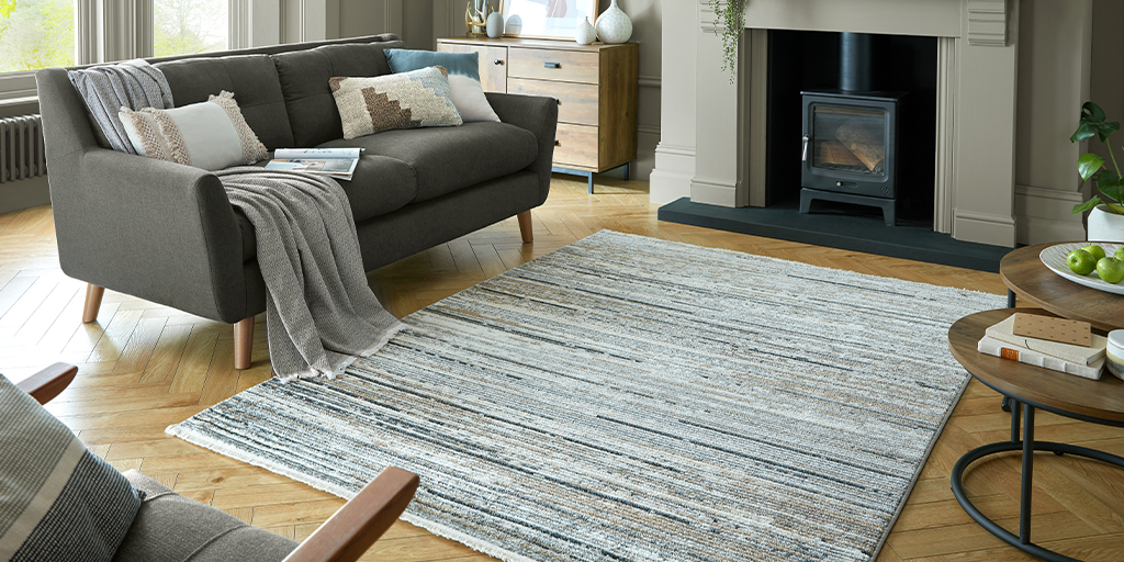 FlairRugs's tweet photo. This imitation hand-knotted style Santiago Lagos is perfect for adding some #style to your home!😍 https://t.co/cEIBVvTriB