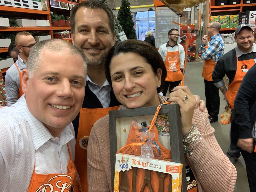 George-D25/Don-D35/Lucy-D30 from Cortlandt, NY &amp; ASM Jerame from Kingston, NY have an amazing attitude living our values so consistently! Proud of you! Phenomenal regional walk w/ team 1251/D105! #ForeverFamily #NJM @PeterSM1251 <a href="/daryl_hagen/">Daryl Hagen</a> <a href="/JamesMandato/">𝒥𝒶𝓂𝑒𝓈 𝑀𝒶𝓃𝒹𝒶𝓉𝑜</a> <a href="/BKammerer02/">Brett Kammerer</a> <a href="/RmmKevin/">KevinRMM</a>