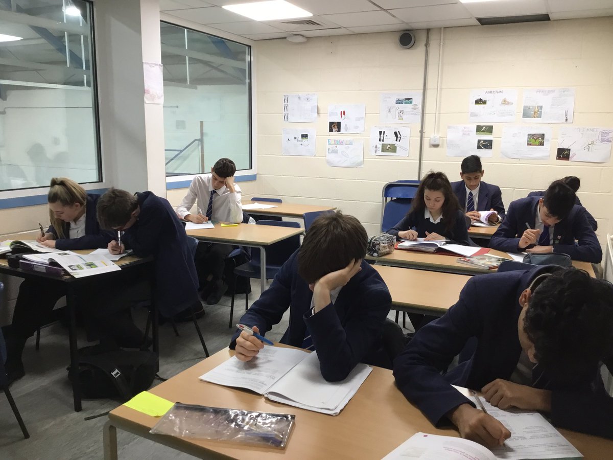 ECSPE's tweet image. Year 10 PE Extended writing research and planning #NEA #assessmentobjectives