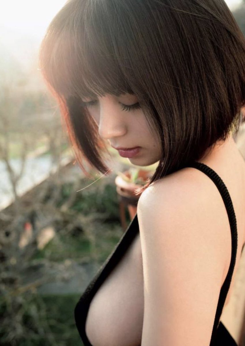 yeskiri's tweet photo. 池田エライザっていう天使知ってる人どの位いる？ https://t.co/9o9AA7GTlB