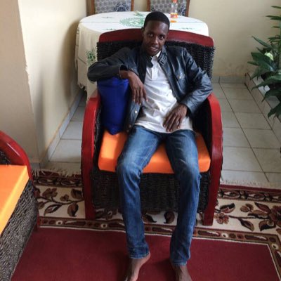 faroukou8's tweet image. #NouvellePhotoDeProfil