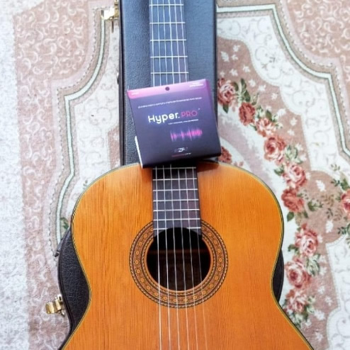 hyperprostrings's tweet photo. #Repost Tony Bello (PE) > "Só uso as melhores" #musica #musico #professor #endorser #endorsement #cordas #cordasmusicais #violao #violonista #acustico #tonybello #nylonstrings #acoustic #acousticguitar #mzf4 #instrumentosmusicais #hyperstrings #hyperclassstrings #hyperprostrings https://t.co/gCd5xGsV3K