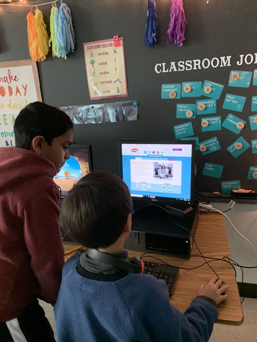 gould_linds's tweet photo. Had a blast coplanning and coteaching about Jackie Robinson with #mslemon’s class today! Students collaborated to research using a variety of tools to answer the question “how did Jackie Robinson change history?”  #fcsvanguard @OceeElem https://t.co/qbmkZoAvey