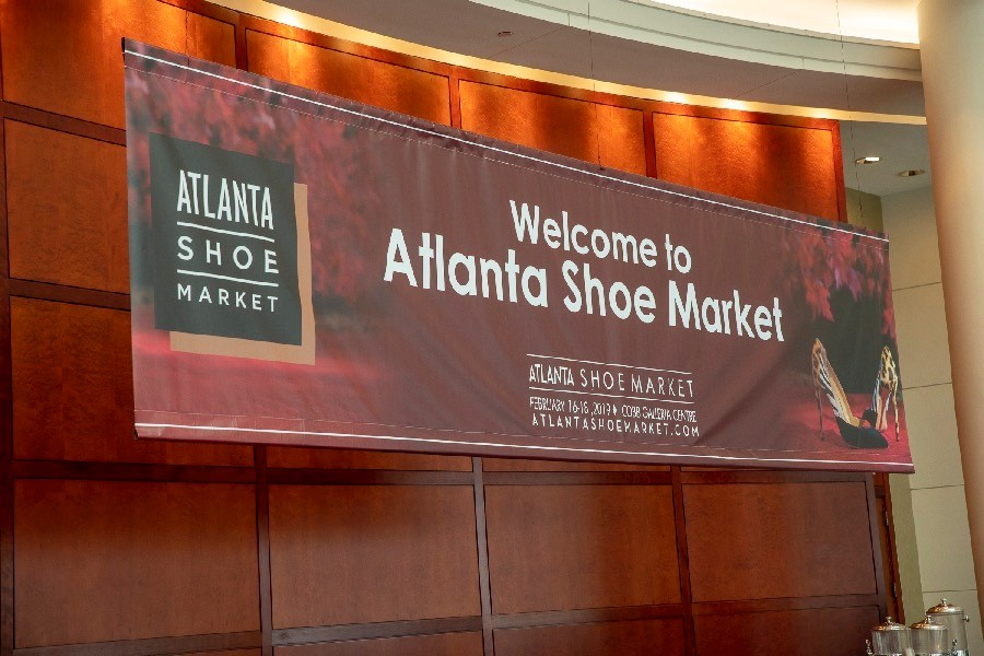 By now we’ve all recovered from our Holiday season endeavors. And wouldn't you know it? The Atlanta She Market Feb 15-17 is only SIX weeks away. So buckle up and get ready. Here’s some important information for Booth Exhibitors #TASM2020 #TASMMoveInDay 
atlantashoemarket.com/set-up-informa…