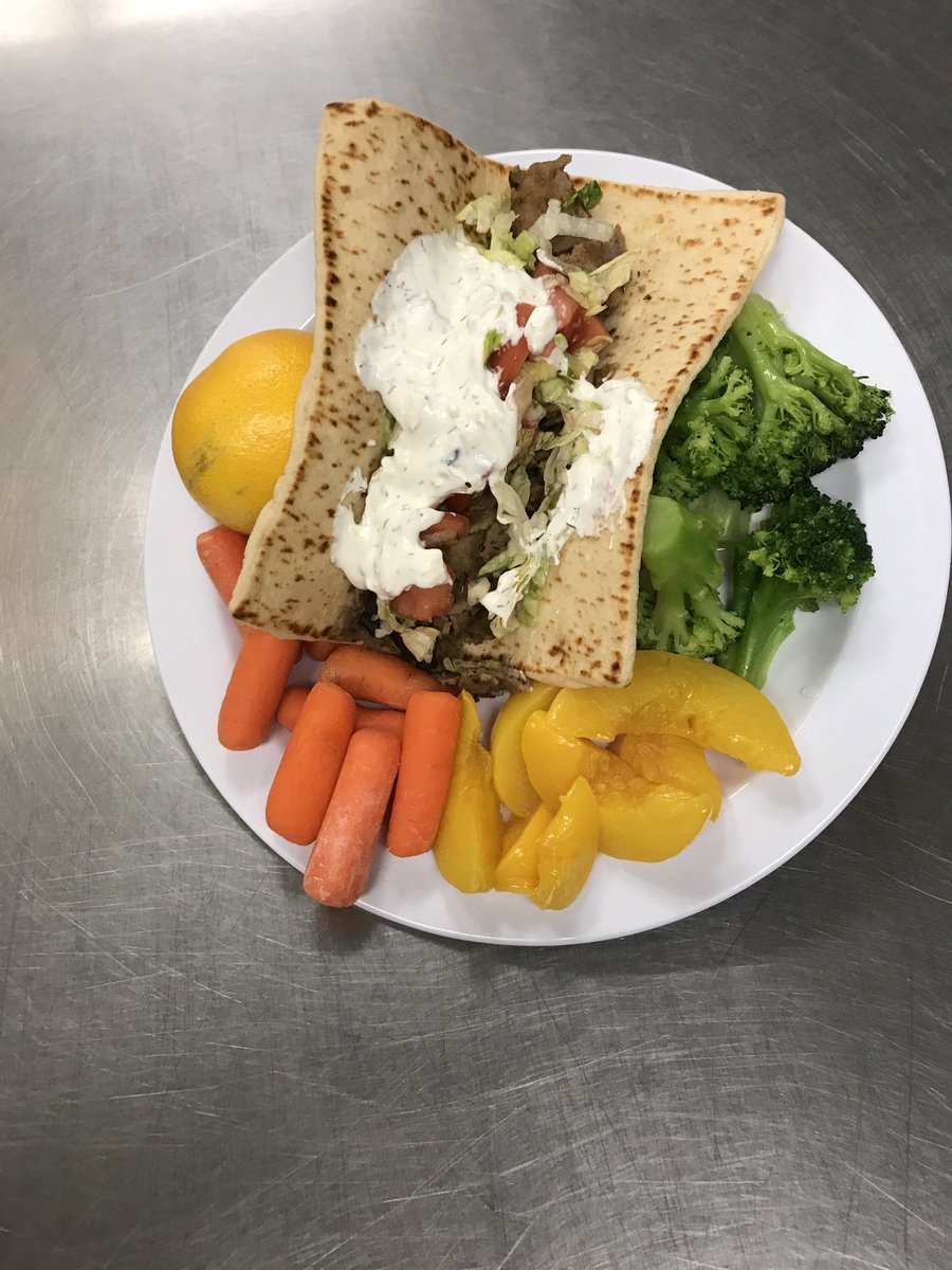 BLocalCafe's tweet photo. Greek Beef Gyro at Buckeye Local Jr/Sr High School #TNgFeedskids https://t.co/TaMNziTHdC