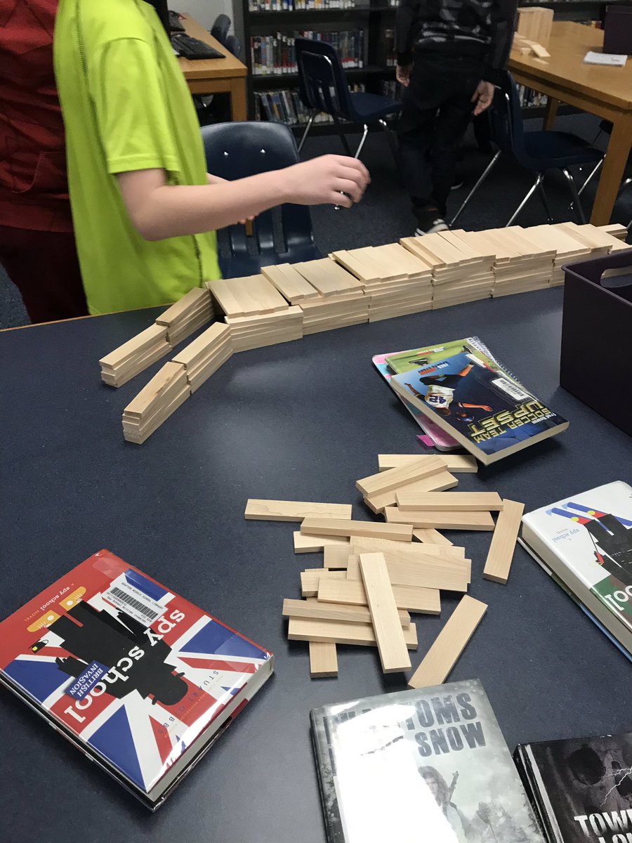 GMSLibraryMS's tweet photo. Bridge Challenge! #kevaplanks https://t.co/pVHJpP0z2r