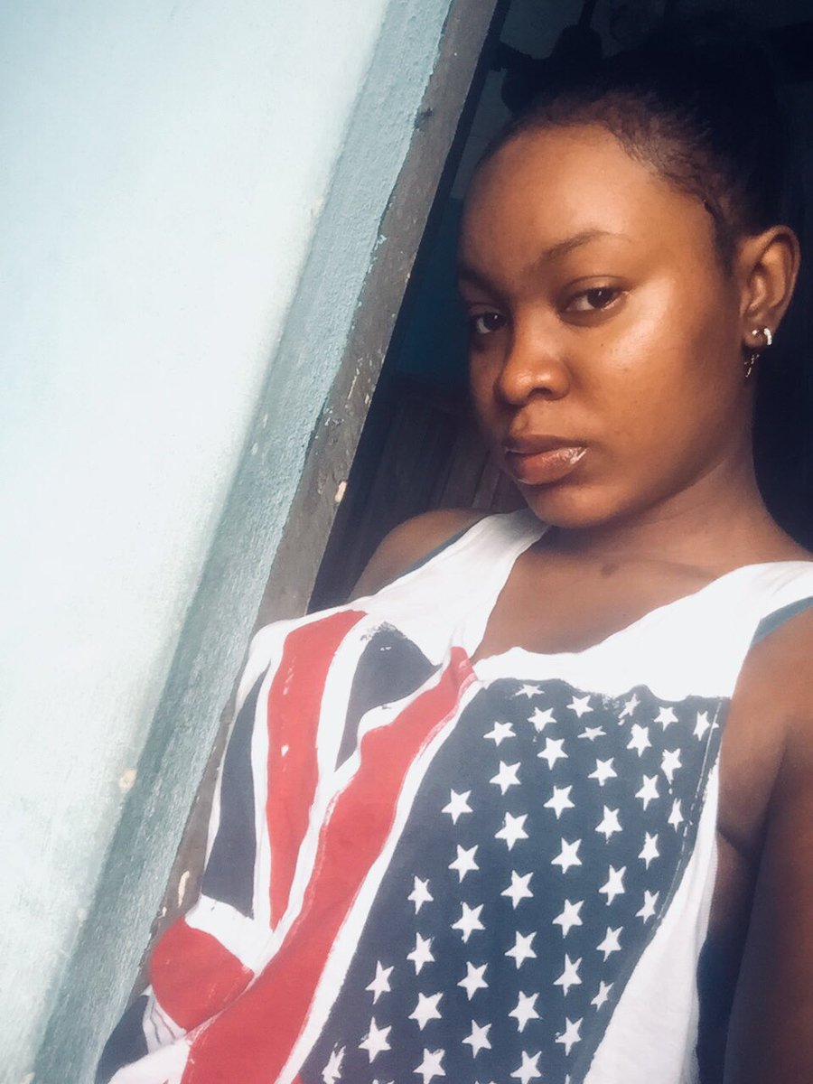 QueeenApril__'s tweet photo. I am my own cheerleader❤️❣️💕🤯 #firstpicof2020 #WCW #PS752 https://t.co/13dJvEuVOF