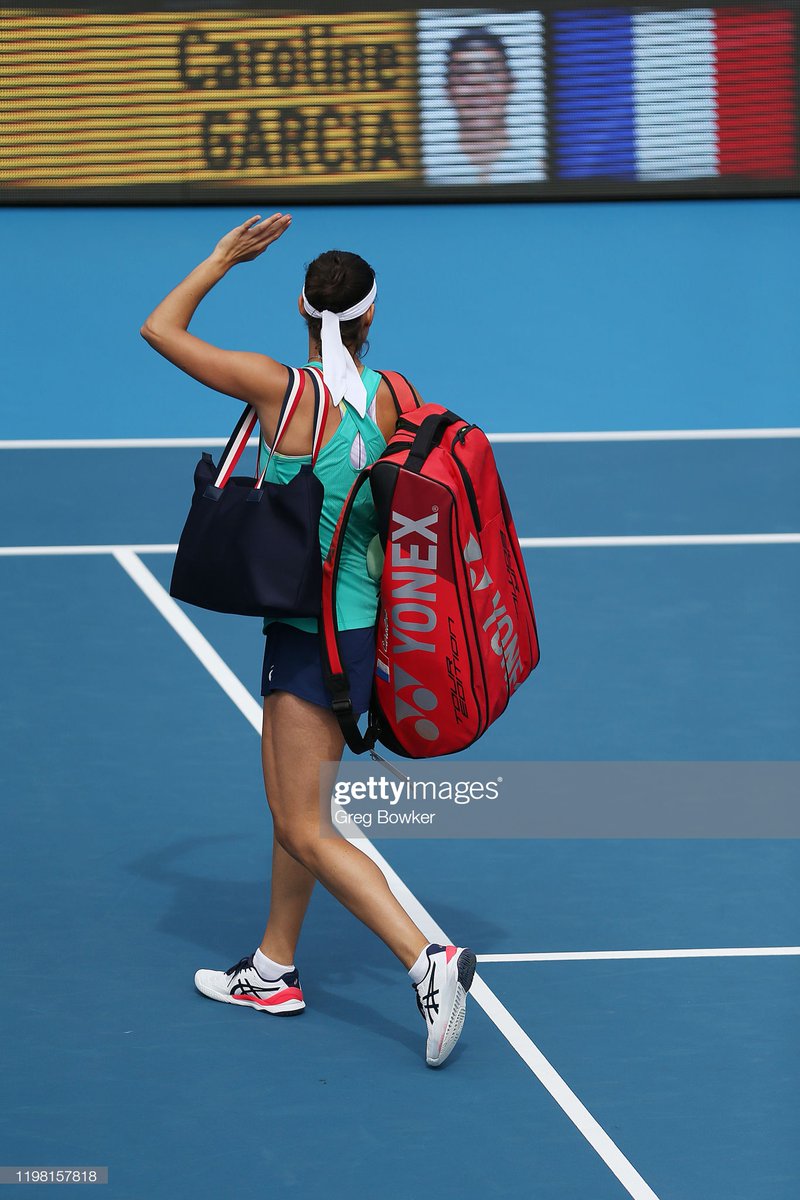 TeamCaroGarcia's tweet photo. Caroline during her 2nd round loss against Eugenie Bouchard in @ASB_Classic. © Photos @GettyImages https://t.co/0TNJfe7buJ