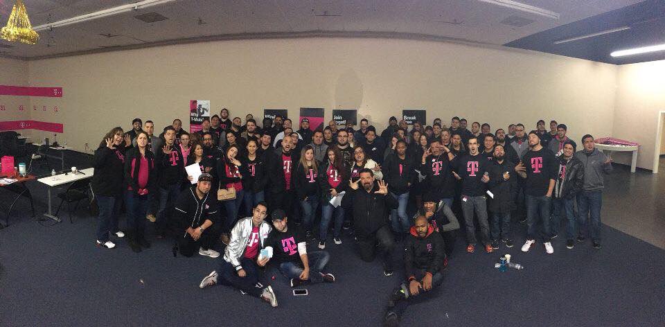 RayCanTrain's tweet photo. Talk about a @myamtel throwback! #3YearsAgo https://t.co/8ZvBpLAE2O