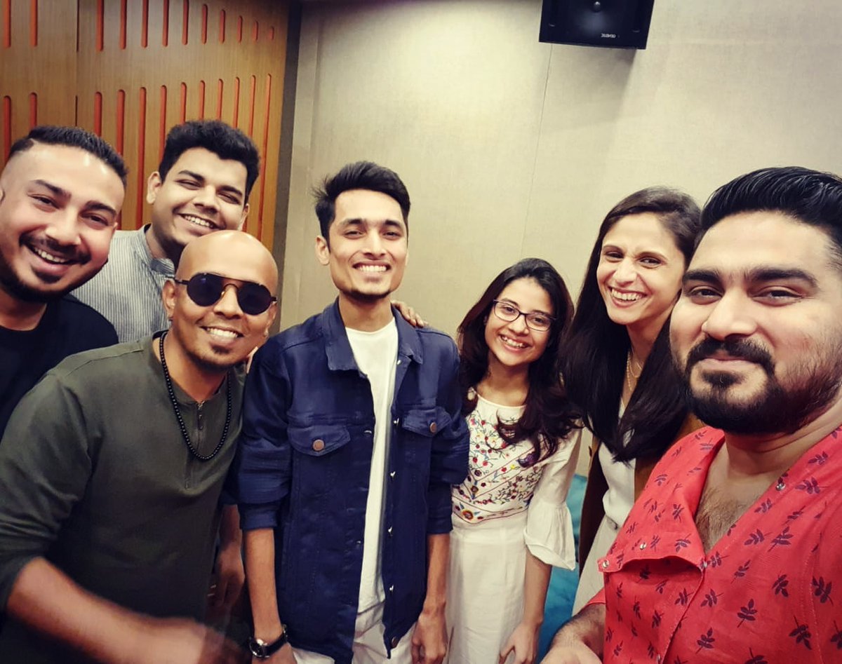 @shashwatsingh93 @akashdeepsengu1 @KeeranSatpute @pranavgupta27 #SubhashreeDas @aarohv 

#BhangraPaaLeMovie #Screening #MovieScreening #PvrCinemas #Bollywood #MusicByJam8Studio #2020Vision #BhangraFunk #MusicLovers #JustAboutMusic #TeamJam8