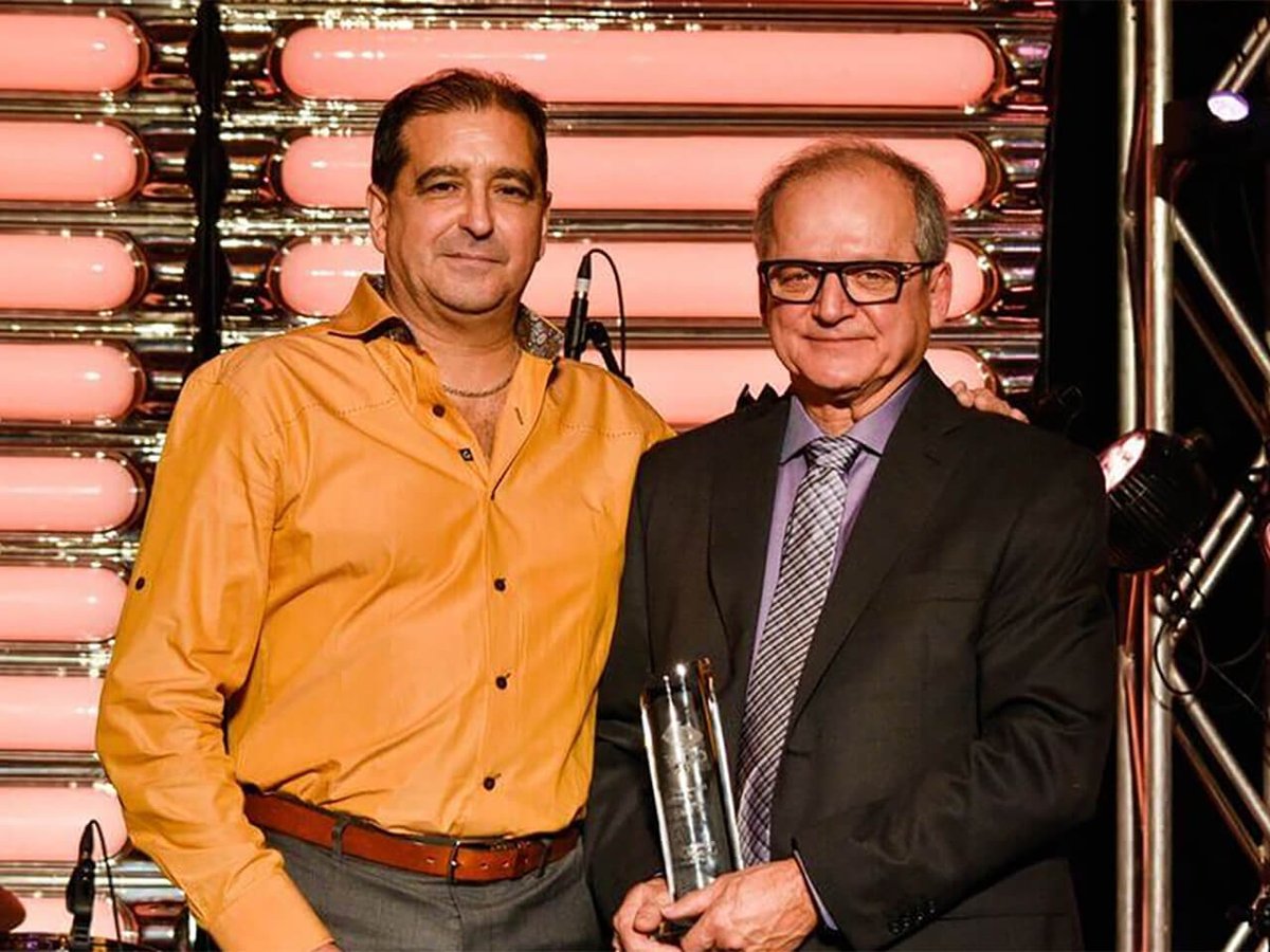 RefPlus is proud to announce that Michel Lecompte was awarded the Tribute Award at CETAF’s Gala Reconnaissance 2019. This award is presented annually to a member in recognition of an exceptional career, service to the industry and a passion for excellence.
bit.ly/303GqY8