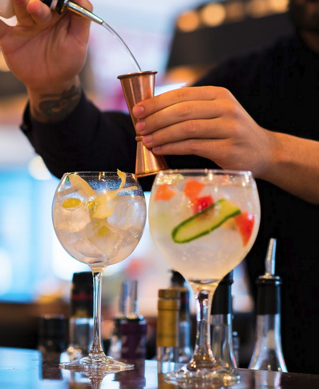 tapasrevolution's tweet photo. Let Happy Hora be*gin*! Enjoy 2-4-1 on all Spanish G&amp;T's throughout January from 4-7pm, Sunday to Friday. Tag below who you'll be treating to G&amp;T! 🍹 https://t.co/WlXqss1Yl0 #Sheffield #Birmingham #Bath #Newcastle #Westfield #WestfieldStratford #Windosr #Sheffield https://t.co/aZnN6s0fGj