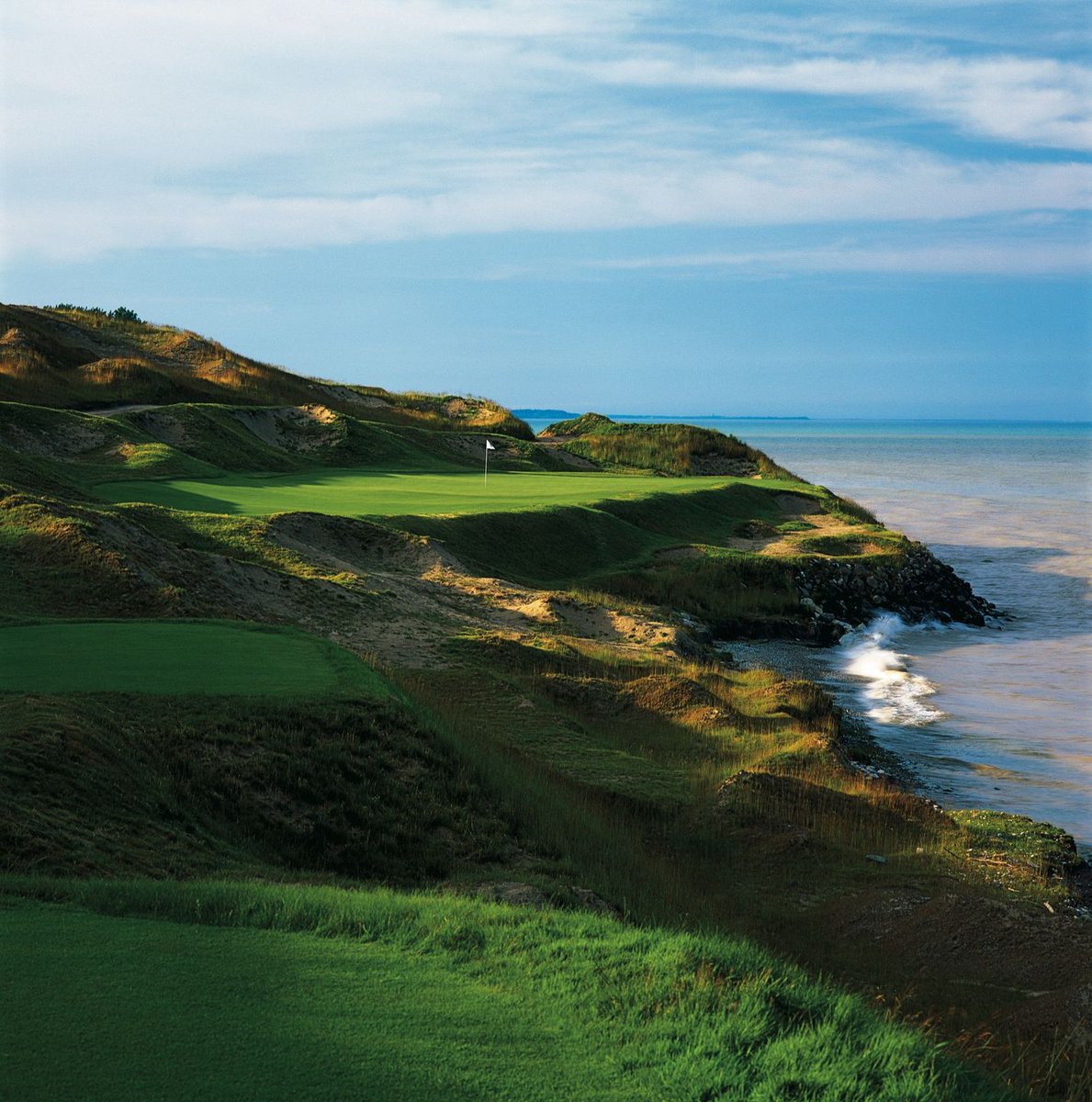 golfbreaks's tweet photo. The host for this years Ryder Cup 😍🏆🇺🇸🇪🇺  #WhistlingStraits

https://t.co/GGMgbZoQ86 https://t.co/lwEdeB8fY0