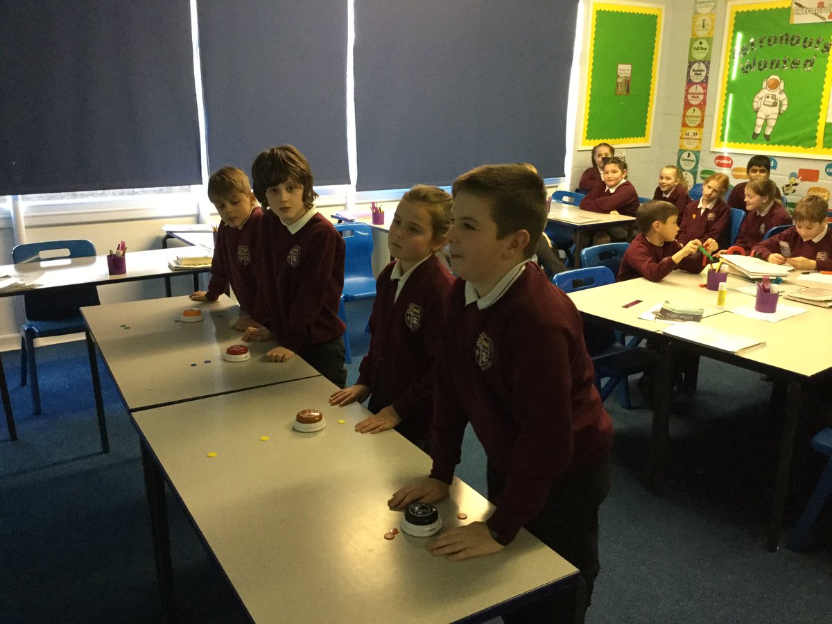RCS_MapleClass's tweet photo. Hit the buzzer. How much did we understand the text we had just read? A fun way to explore and challenge as everyone had to take part. https://t.co/0TjuoutpUB