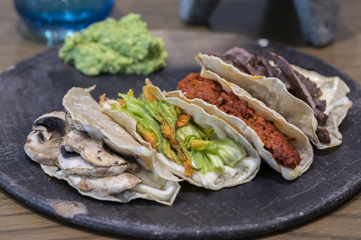 Quesadillas De Flor De Calabaza Y Huitlacoche