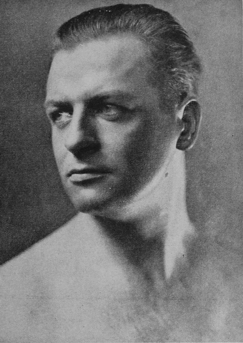 EdRonline's tweet image. #ReginaldDenny, 1926, photographed by Henry Freulich #Hollywood #hunk #silentfilm #silentmovies