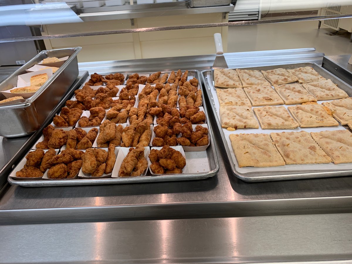 GHS_Cafe's tweet photo. Hey GHS come see us for lunch today! https://t.co/yZUtV6PflK
