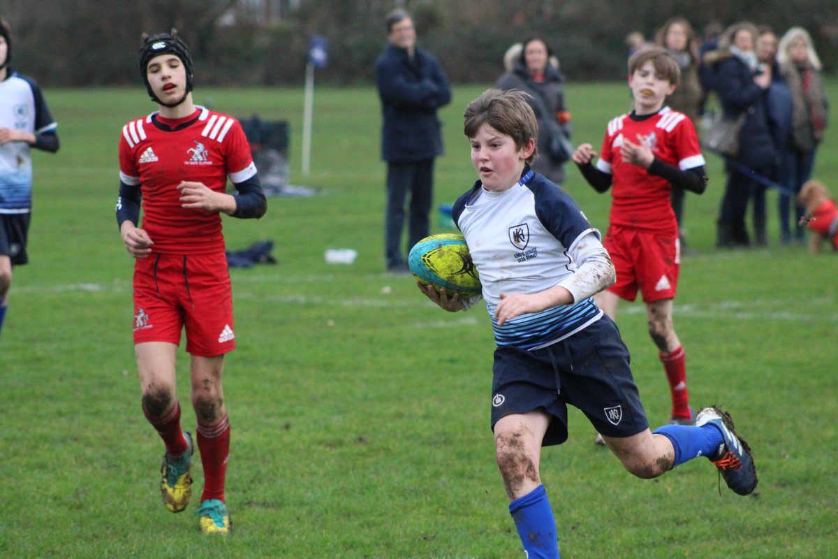 KingsHouseSport's tweet photo. Amazing way to start the term! The U12 & U13 A and B teams enjoyed a fantastic set of fixtures @thomassclapham Great contests played with an even better spirit. Thanks for hosting, looking forward to the U10s tomorrow! #KHSSport #rugby #QuilterKidsFirst #WizardWall @RFU_schools https://t.co/05JEY37ckb