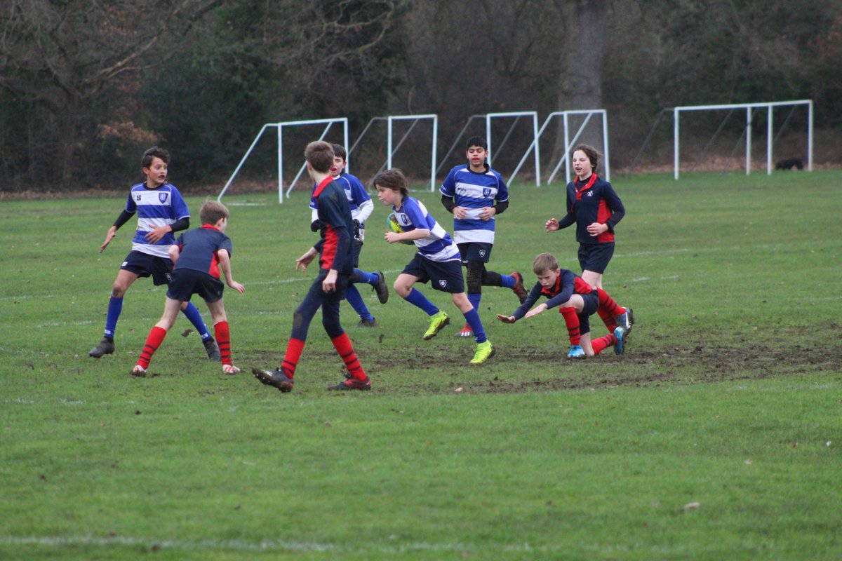 KingsHouseSport's tweet photo. Amazing way to start the term! The U12 & U13 A and B teams enjoyed a fantastic set of fixtures @thomassclapham Great contests played with an even better spirit. Thanks for hosting, looking forward to the U10s tomorrow! #KHSSport #rugby #QuilterKidsFirst #WizardWall @RFU_schools https://t.co/05JEY37ckb