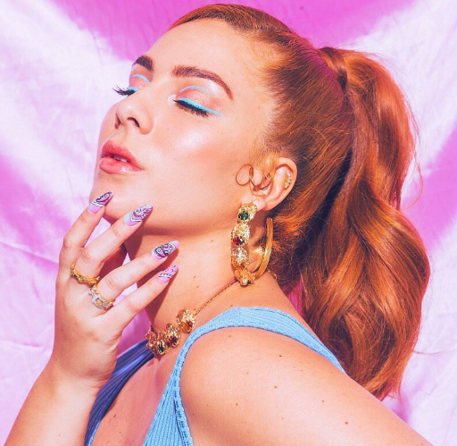 rapdimina's tweet photo. “A cantora Dryca Ryzzo (@drycaryzzo) lança seu novo single ‘Meu Jeitinho’”  https://t.co/8kvuyN0xn6 https://t.co/VYqgoivOfq
