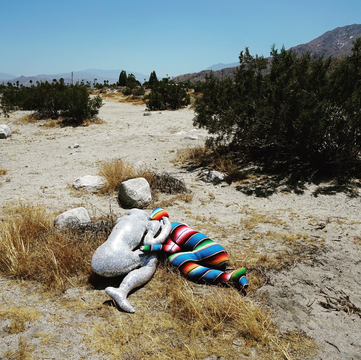 #transnational #balaclavadotqart #queerborders #civildisobedience #balaclavadotq fabricpattern #gaystagram #civildisobedience #balaclavadotq and #queerborders #queerart #figures #instagay #installation #art #quilts #quilting #patchwork #gaystagram #mixedmedia #hug