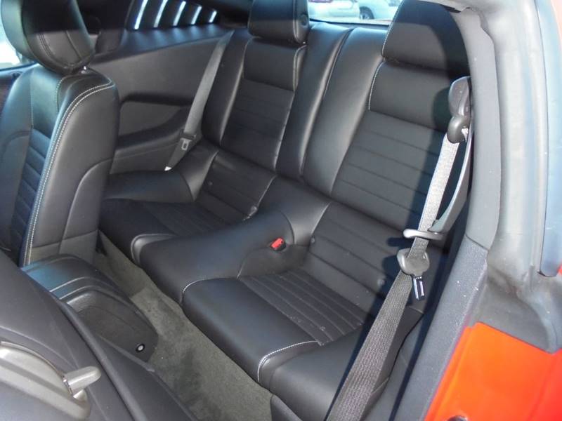 RightPrice1993's tweet photo. WOW! 2014 FORD MUSTANG WITH 25K MILES! EXTREMELY NICE, CLEAN TITLE! MENTION THIS AD FOR $250 OFF THE PURCHASE PRICE!

#murfreesboro #cardealership #usedcarsforsale #builtfordtough #fordmustang #smyrnatn #nashville #rutherfordcounty #middletennessee https://t.co/PpBmPyptfA
