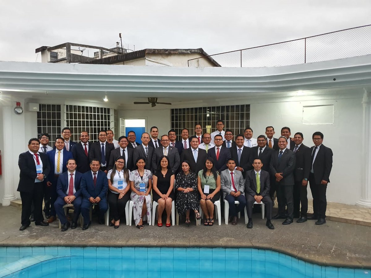 bluacc_1399's tweet photo. Yesterday we participated in a leadership and planning conference with Fundet/Funval, one of the best trade schools in the world! The conference was broadcast to 10 nations, including the group in the photo from Lima-Peru. They are working on BYB. #becomingyourbest #productivity https://t.co/YHz5wgz7Kn