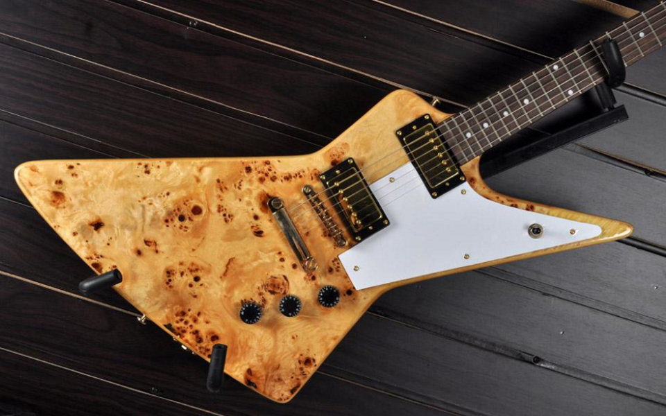 CRAVE_Guitars's tweet photo. Happy first #ExplorerWednesday of 2020 everyone. Here's an astounding Gibson Explorer Custom Shop 50th Anniversary model to get the year off to a good start. Love Guitars. ❤️🎸 @gibsonguitar @CustomGibson #GuitarPorn https://t.co/GEyKvrp2fu