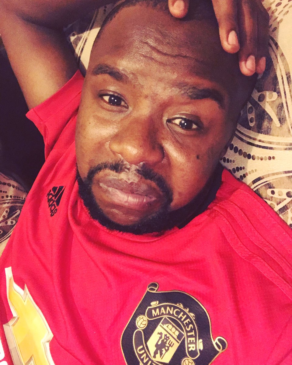 Joekiash's tweet photo. January has been divided into two....
North January ( comprises of those who still have some December salary left) and South January ( those who will be living by the grace of God).
Where do you belong?? https://t.co/L3SoU2CiNM