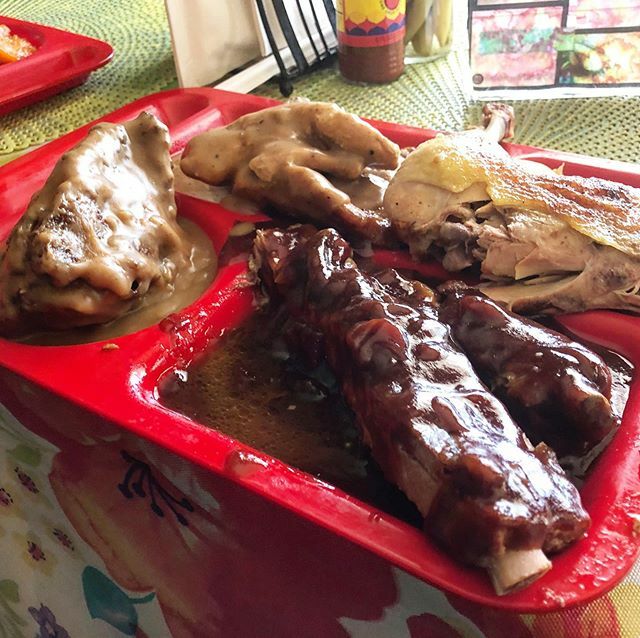 slaughterwrites's tweet photo. Wishing I were back at @bullysoulfood enjoying another plate o’ meat .
.
.
.
#bbq #soulfood #jackson #ms #jacksonms #jamesbeard #delicous #foodporn #foodphotography #meat #allthemeat #southernfood #southern #eatup #getslaughtered #legend https://t.co/0mk0gD3cPM