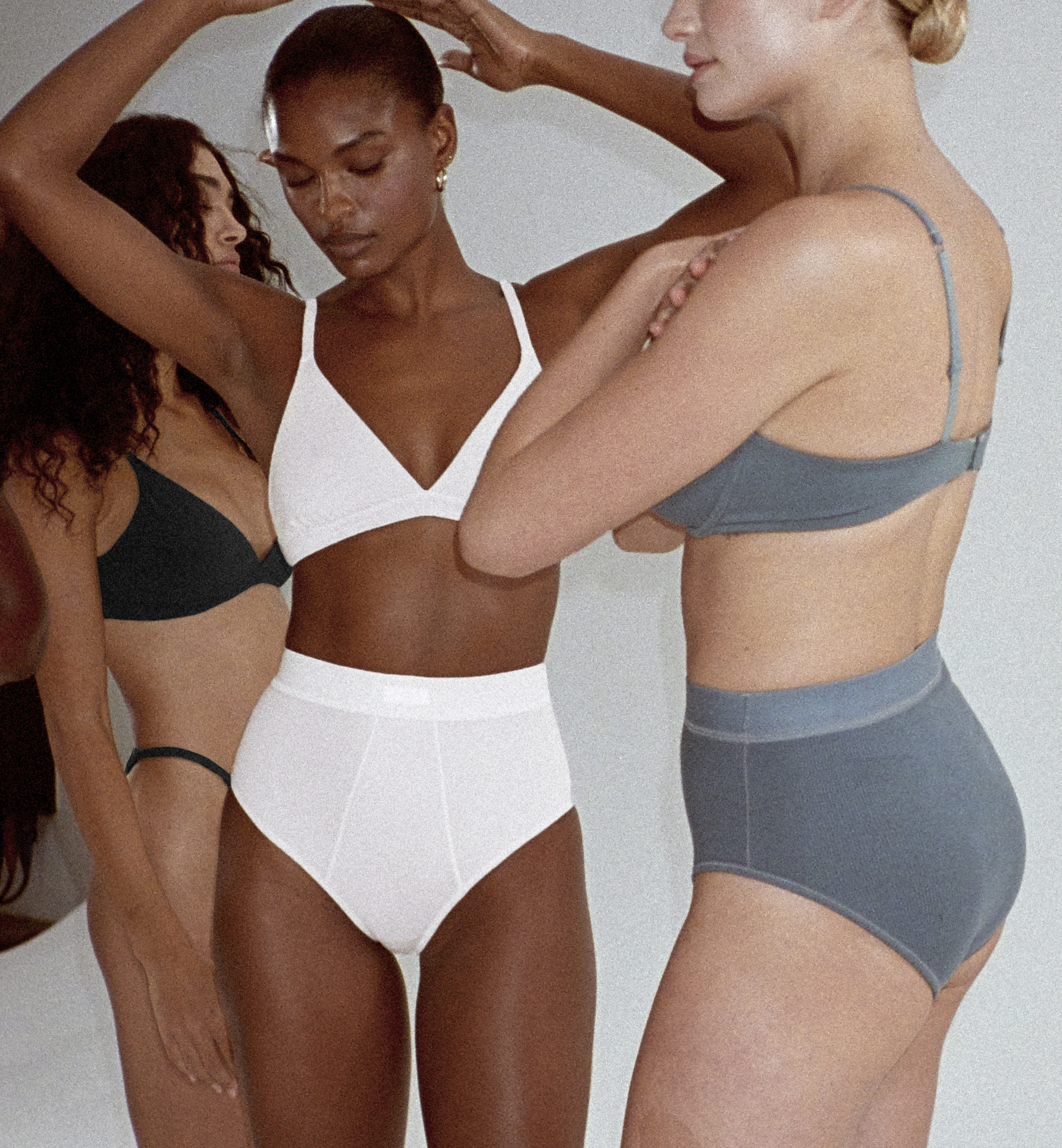 SKIMS on X: The Cotton Triangle Bralette ($32) is designed with a plunging  front and is made with ultra soft, smoothing cotton. Shop the Cotton  Collection now at  and enjoy free