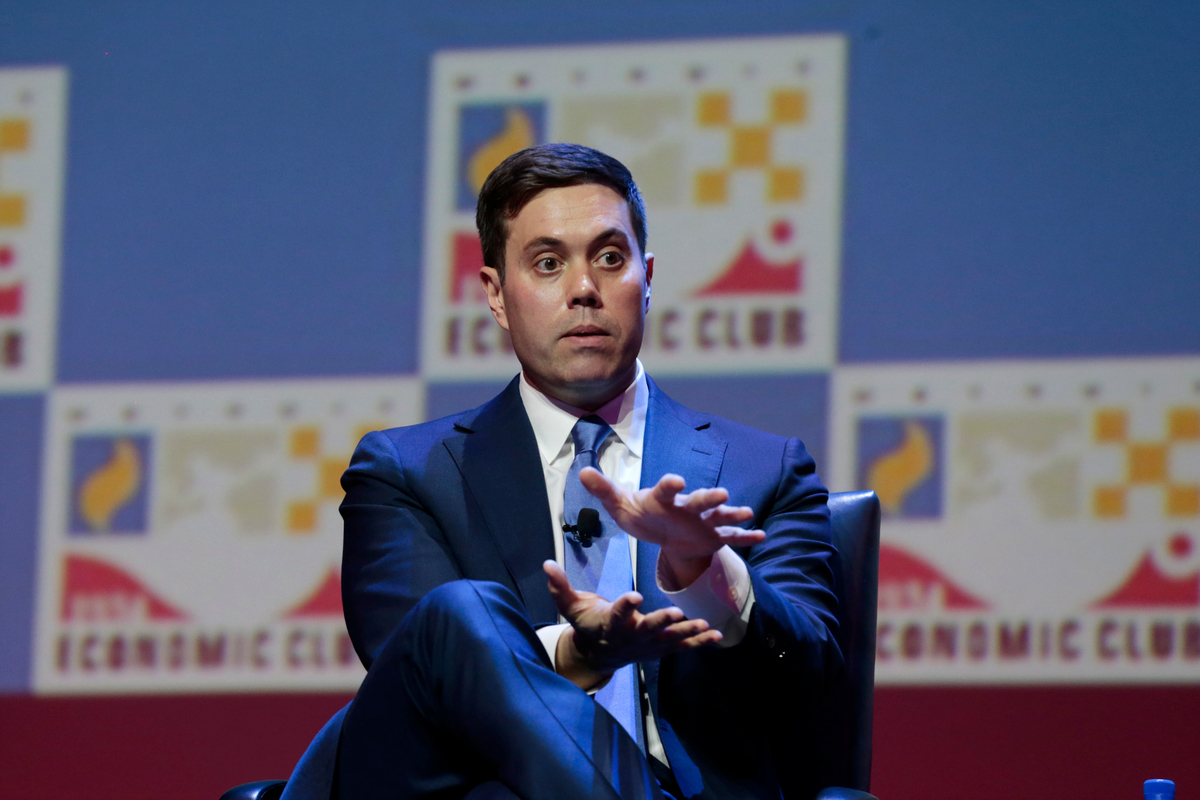 Jan. 7,  <a href="/GrantThorntonUS/">Grant Thornton</a> Chief Economist <a href="/DianeSwonk/">Diane Swonk</a> &amp; Michigan LEO Director Jeff Donofrio shared their 2020 economic growth insights alongside Moderator <a href="/DanielHowes_TDN/">Daniel Howes</a>. Grant Thornton's <a href="/tish_jim/">Jim Tish</a> served as Presiding Officer. 

Photos by <a href="/JeffKowalsky/">Jeff Kowalsky</a>: bit.ly/2uxPBVr