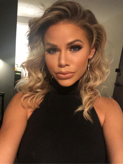 Good afternoon everyone! Come on over to https://t.co/24rmPS7N9L an ask me about my new dom videos! 😘😘