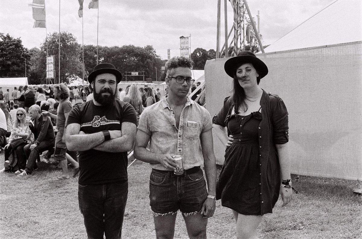 Moogieman (@moogiemedia) on Twitter photo Nice vintage pic of <a href="/CommonPeopleOX/">Common People OX</a> from a vintage time by #cristinacamillapx
With @ilmaio0 <a href="/ClaireLeMaster/">Claire LeMaster</a> Nice vintage pic of <a href="/CommonPeopleOX/">Common People OX</a> from a vintage time by #cristinacamillapx
With @ilmaio0 <a href="/ClaireLeMaster/">Claire LeMaster</a>