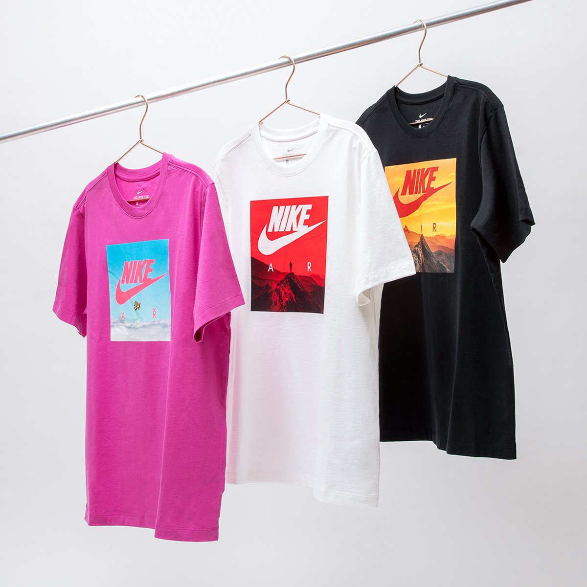 nike graphic t