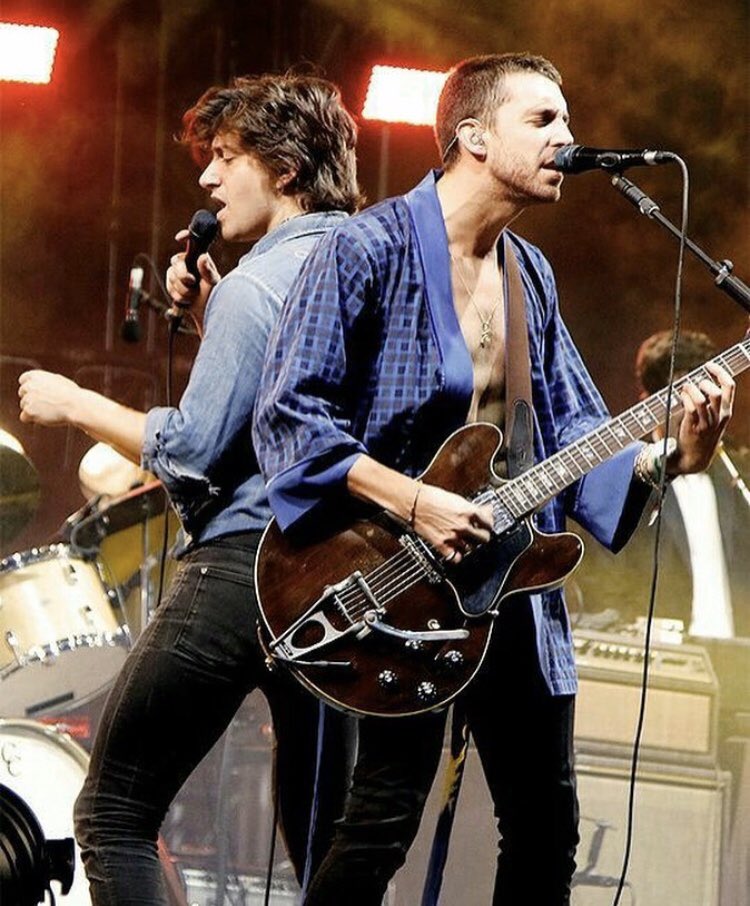 why_so_indie's tweet photo. 😍😍😍#thelastshadowpuppets #alextuner #mileskane #milex https://t.co/qy81Av6XT5