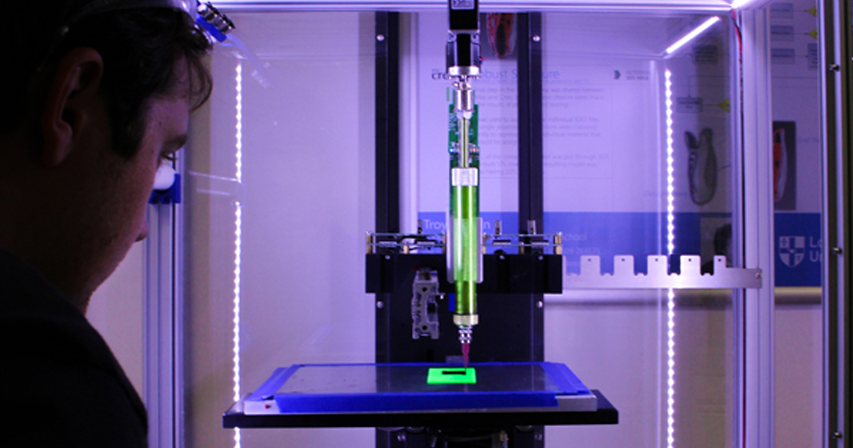 Today, @secretaryross announced that the Department’s Economic Development Administration is awarding a $3M grant to The Beall Family Foundation to provide scientific lab equipment to biotech incubator facility <a href="/ulpirvine/">University Lab Partners 🔬</a>. #biomed #biotech #innovation ow.ly/MBUJ30q7Vuj