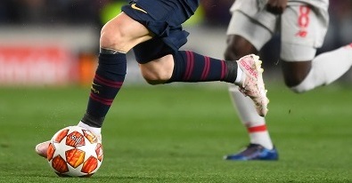 تويتر 深淵の剣士 على تويتر サッカーにおける乱捕と形稽古 違う速度 長短の長さに関わらずサッカー 選手はパスをピタリと止める ドリブルをすれば足にボールが吸い付いたように運ばれる 最もレベルの高い選手はバルセロナのリオネル メッシ選手だろう 彼の تويتر 深淵の剣士 على تويتر サッカーにおける乱捕と形稽古 違う速度 長短の長さに関わらずサッカー 選手はパスをピタリと止める ドリブルをすれば足にボールが吸い付いたように運ばれる 最もレベルの高い選手はバルセロナのリオネル メッシ選手だろう 彼の