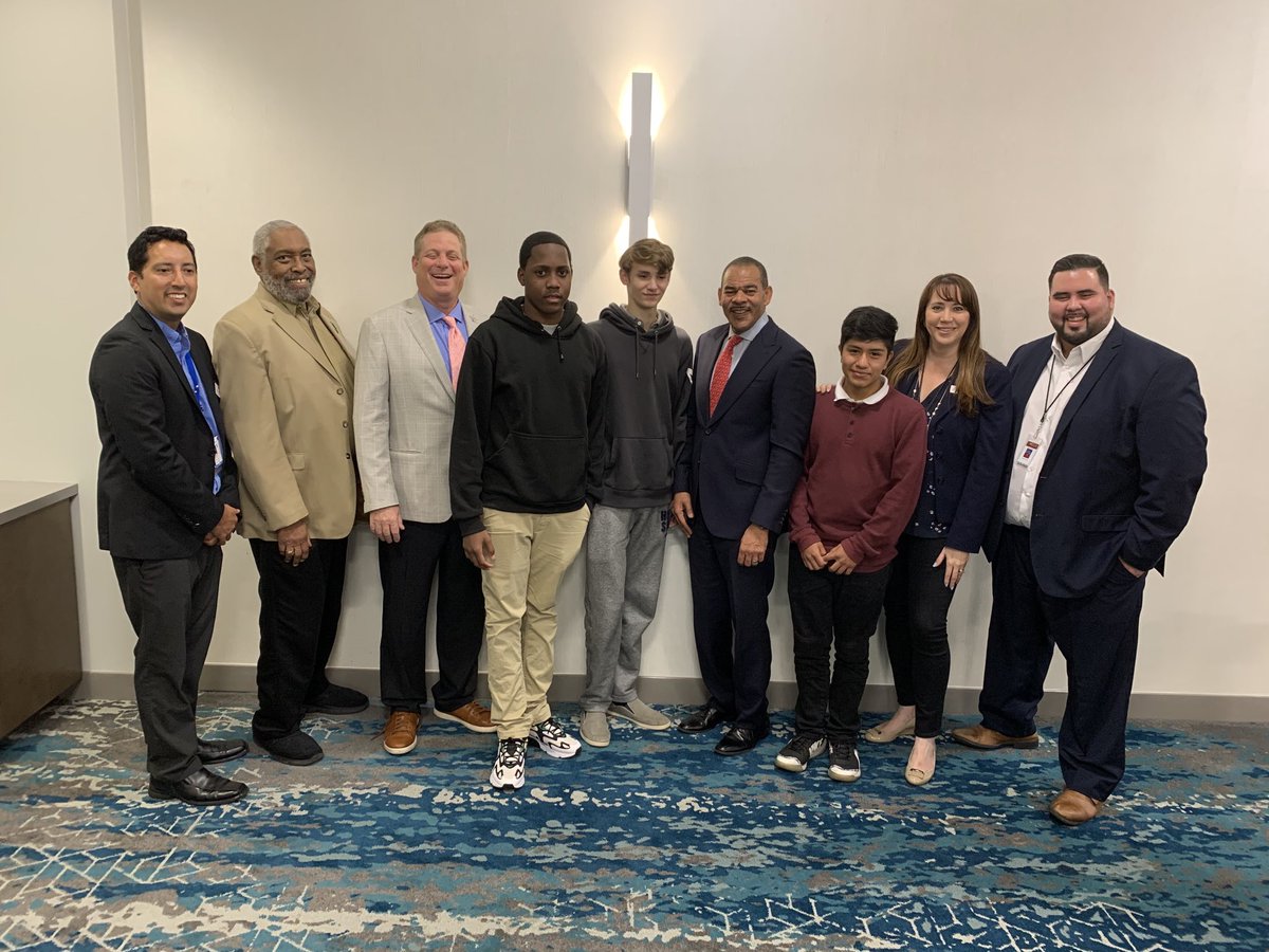 The wild blue yonder awaits these students from Miami Springs High. Thursday Aviv Tzur and the Greater Miami Aviation Association is getting their flight careers of to a great start.