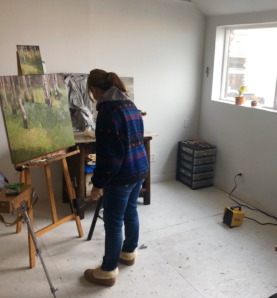 WorkspaceArt's tweet photo. It’s a cold day at the studio, but we’re cozying you with our space heaters and working hard! https://t.co/o7hOvM5VYB