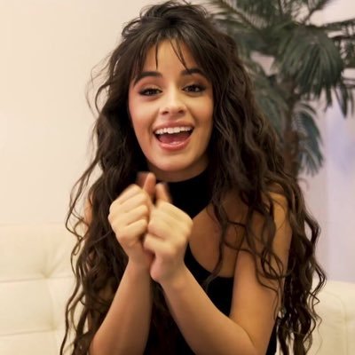 gigi_joonie's tweet photo. Rt aqui para dar votos pra fada
#Señorita #BestLyrics #iHeartAwards https://t.co/qaSoJGNIUa