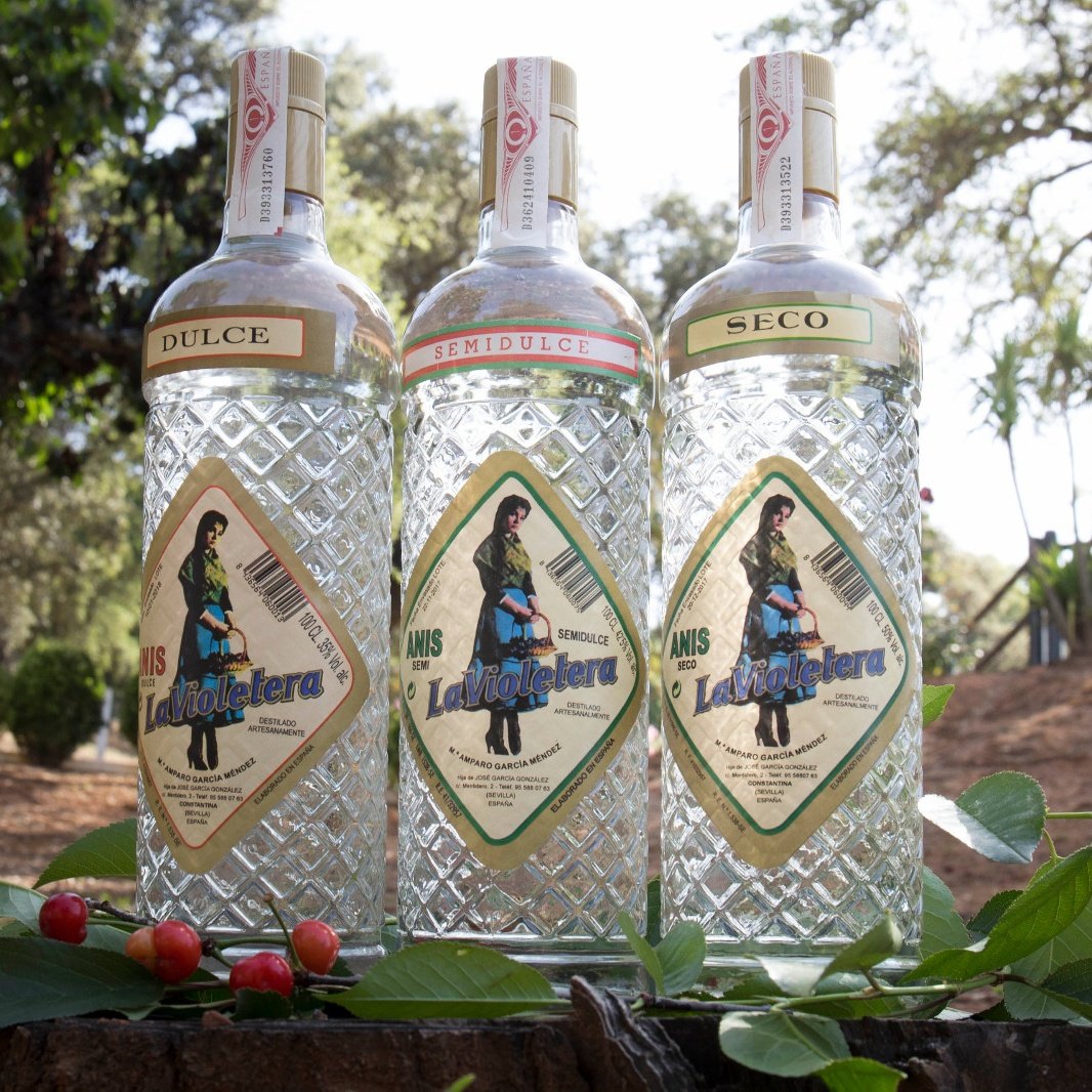 Hace frío, es tiempo de un buen anís, seco, semidulce o dulce, premiado!!