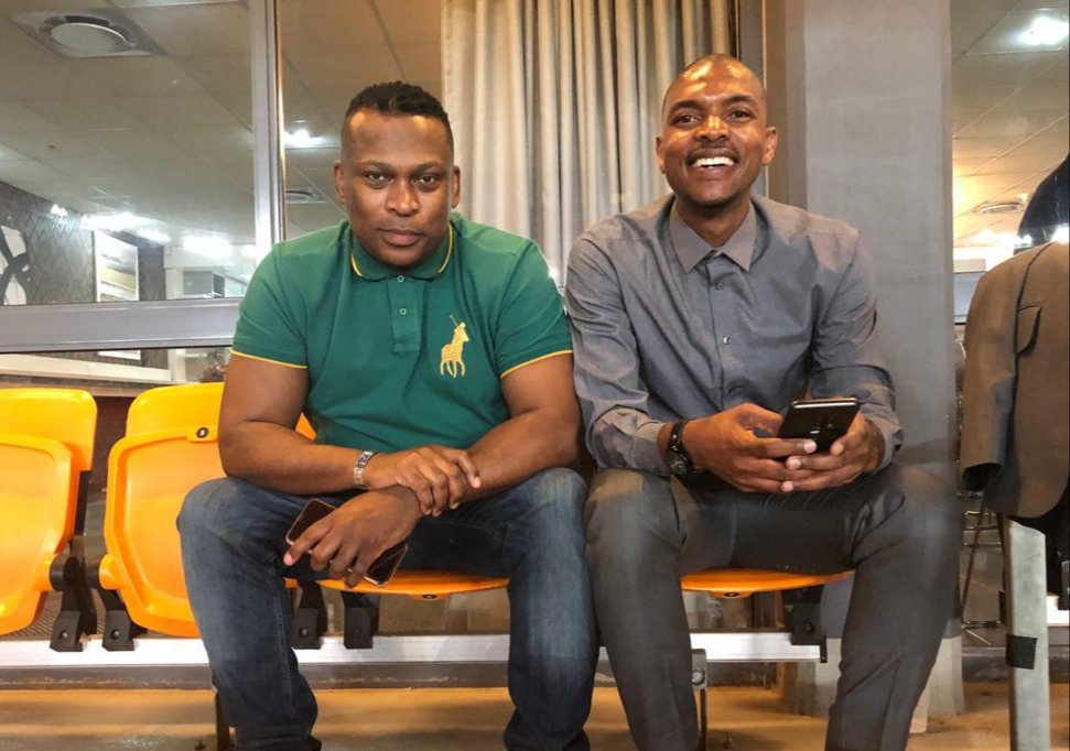 TheBold27's tweet photo. Look who is also at FNB Stadium @robertmarawa great catching up my grootman. https://t.co/4xW4FPoY9s