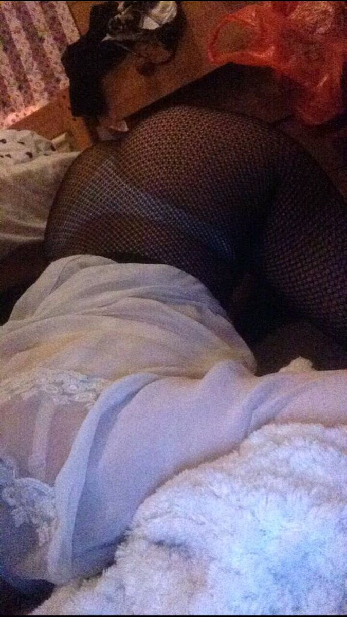Erster Post hoffe er gefällt euch, bei 50 likes kommt ein neuer 👸🏼.       #teen #sex #sexy #nsfw #firsttime #firstpost #Iran