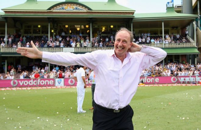 SportsEvenings's tweet photo. Get your tickets now for an evening with @Aggerscricket at the @RothTheatres on 7th April! @rotherham_life @LeedsNews #sport #Cricket #AskAggers https://t.co/5QoJoZNBVn https://t.co/MCuYz6EJMn