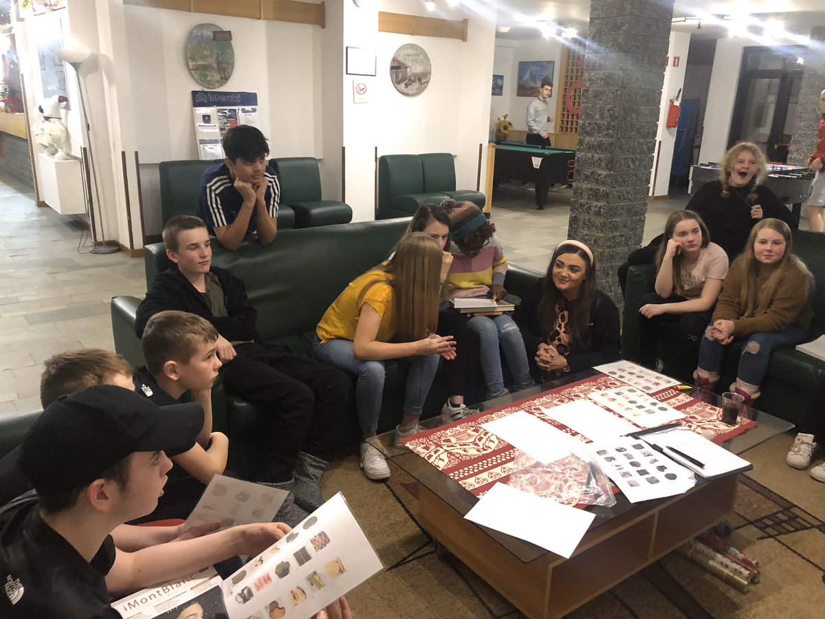 KpssSnow's tweet photo. Getting competitive at the quiz night! Some awesome humming going on during the music round. @Interski https://t.co/7jJ13VHzjj