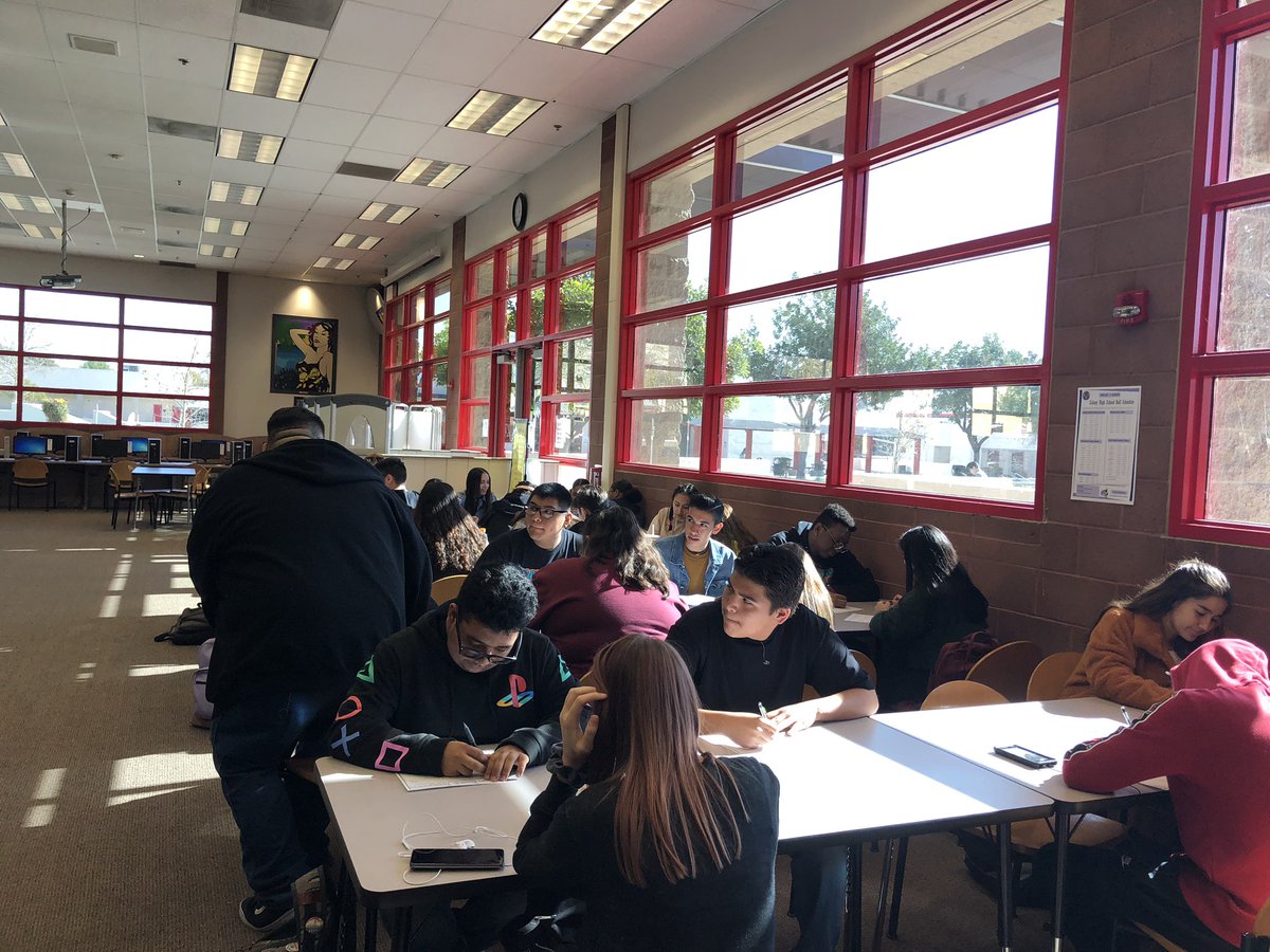 colonylibrary's tweet image. We are hosting a Vision Board day for these fantastic Peer Counselors today 🤗 We love seeing their life goals! #InCOHSLibrary