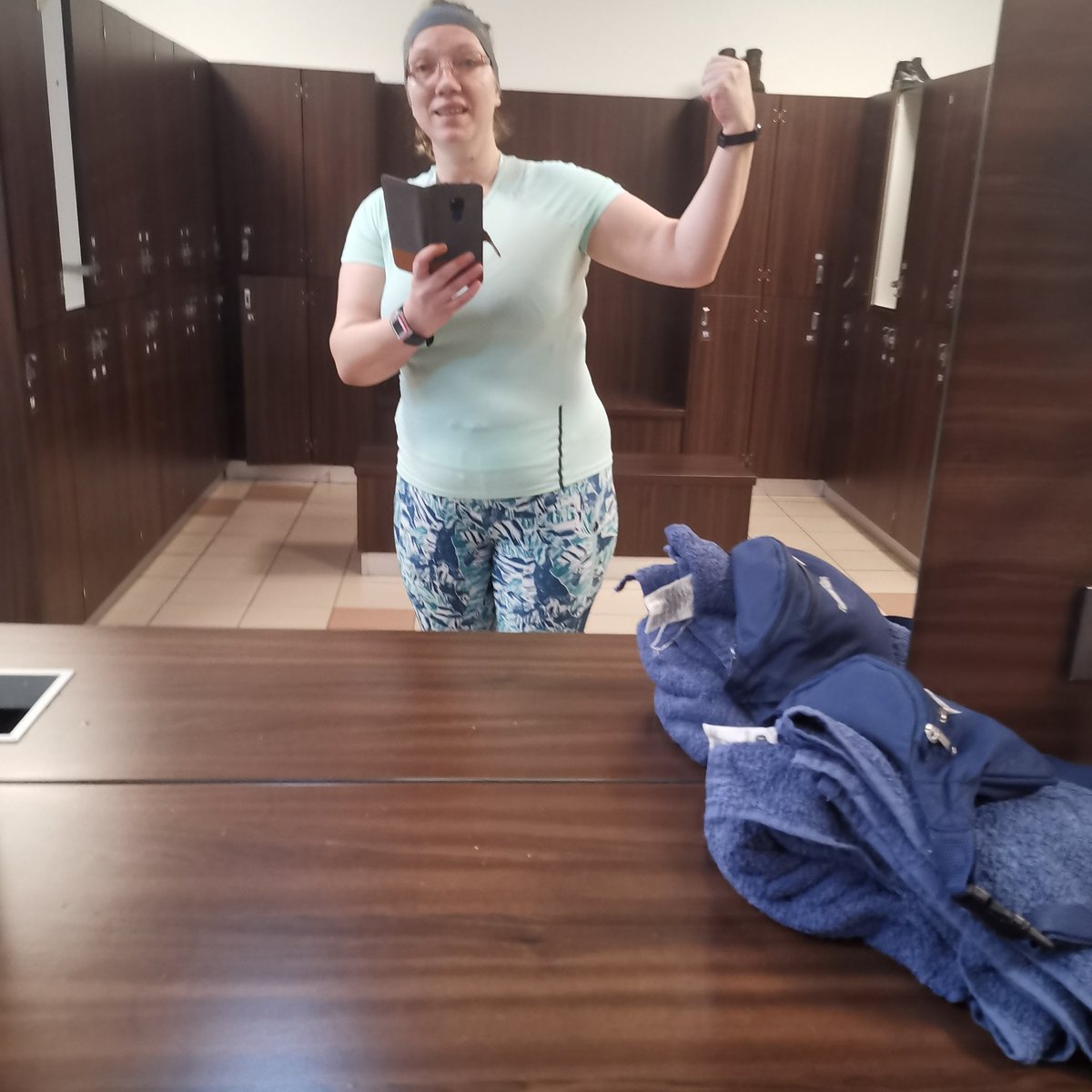 MartinaZeuch's tweet photo. #Martina #Zeuch #Hagen #Fitnesstudio https://t.co/pSCS1oxYlr
