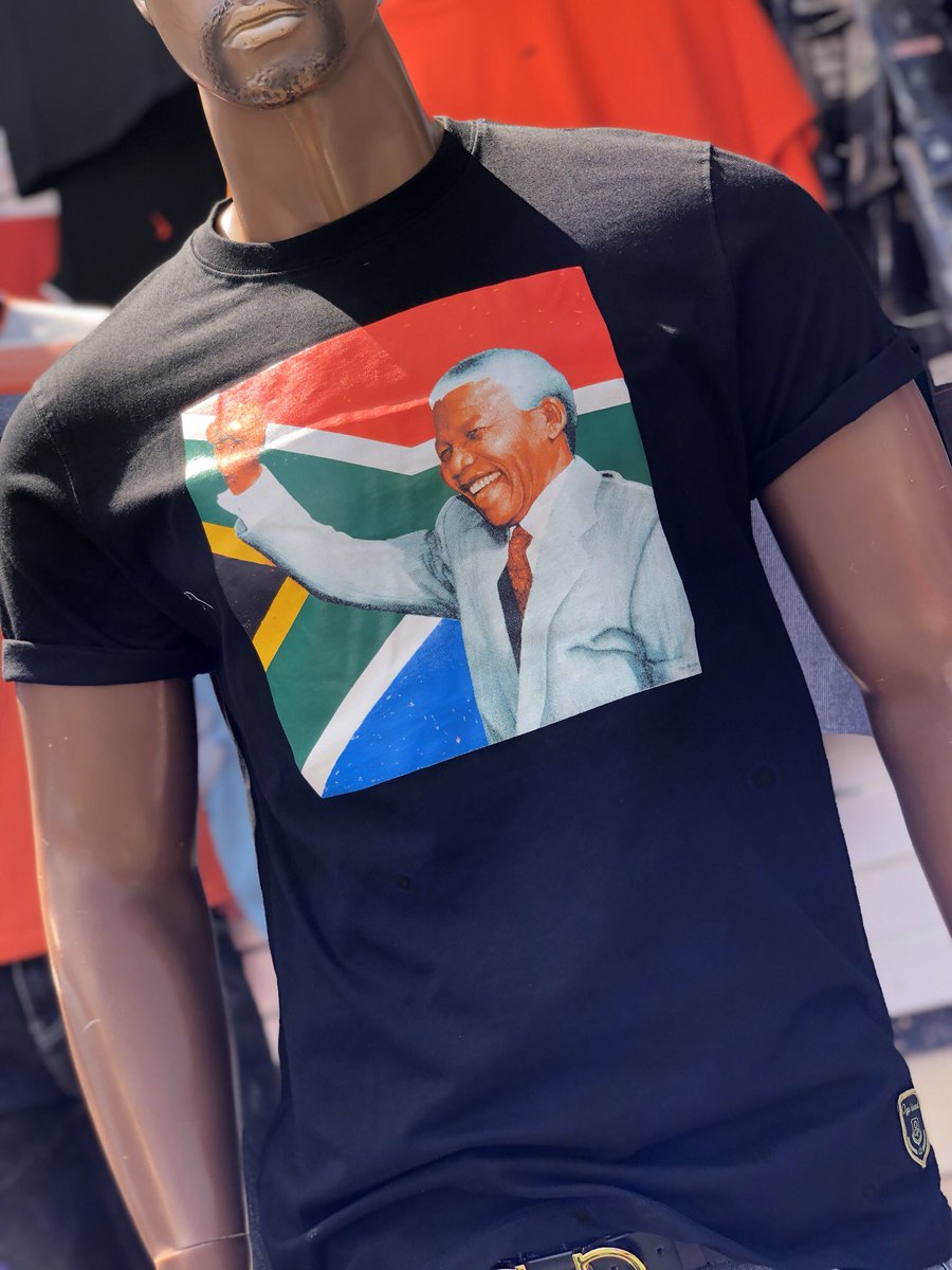 mapachaclassic's tweet photo. Mandela T shirt https://t.co/qpI2RQA2VW
